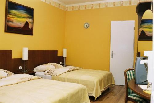 סזומבאת'לי Sunset Motel חדר תמונה
